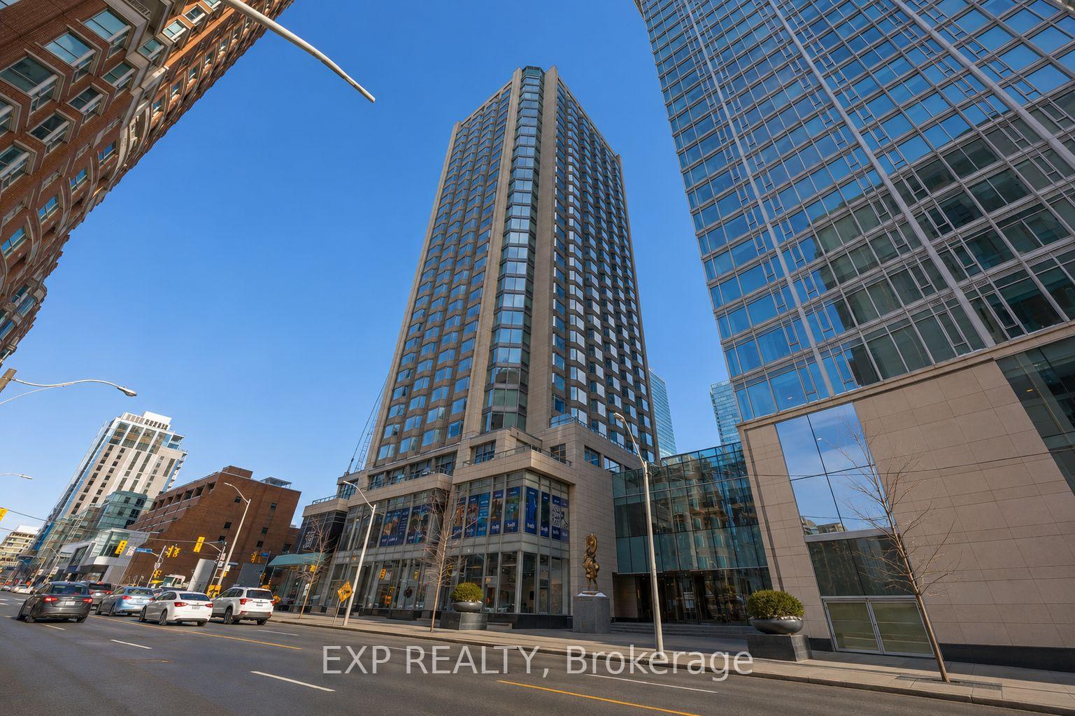 155-yorkville-avenue-toronto-toronto-ontario-c13706150