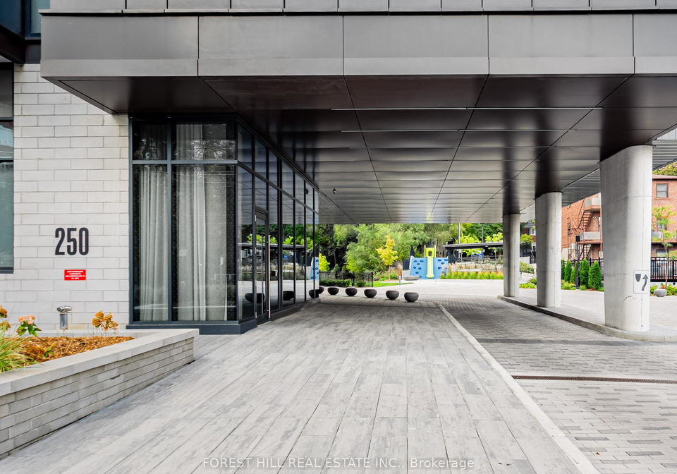 250-lawrence-avenue-w-toronto-toronto-ontario-c13706174