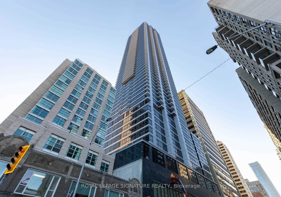 395-bloor-street-e-toronto-toronto-ontario-c13706368