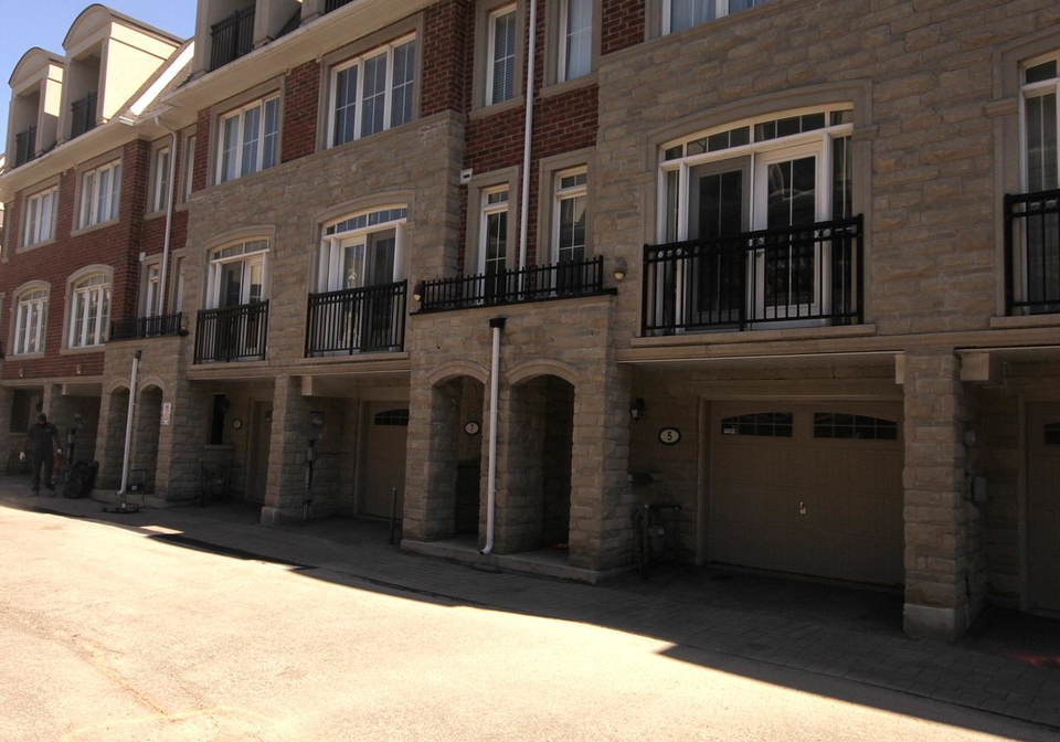 7-slingsby-lane-toronto-north-york-ontario-c13706712