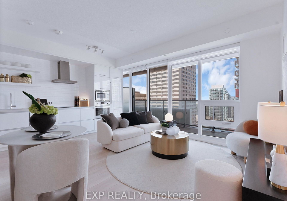 2221-yonge-street-toronto-toronto-ontario-c13706908