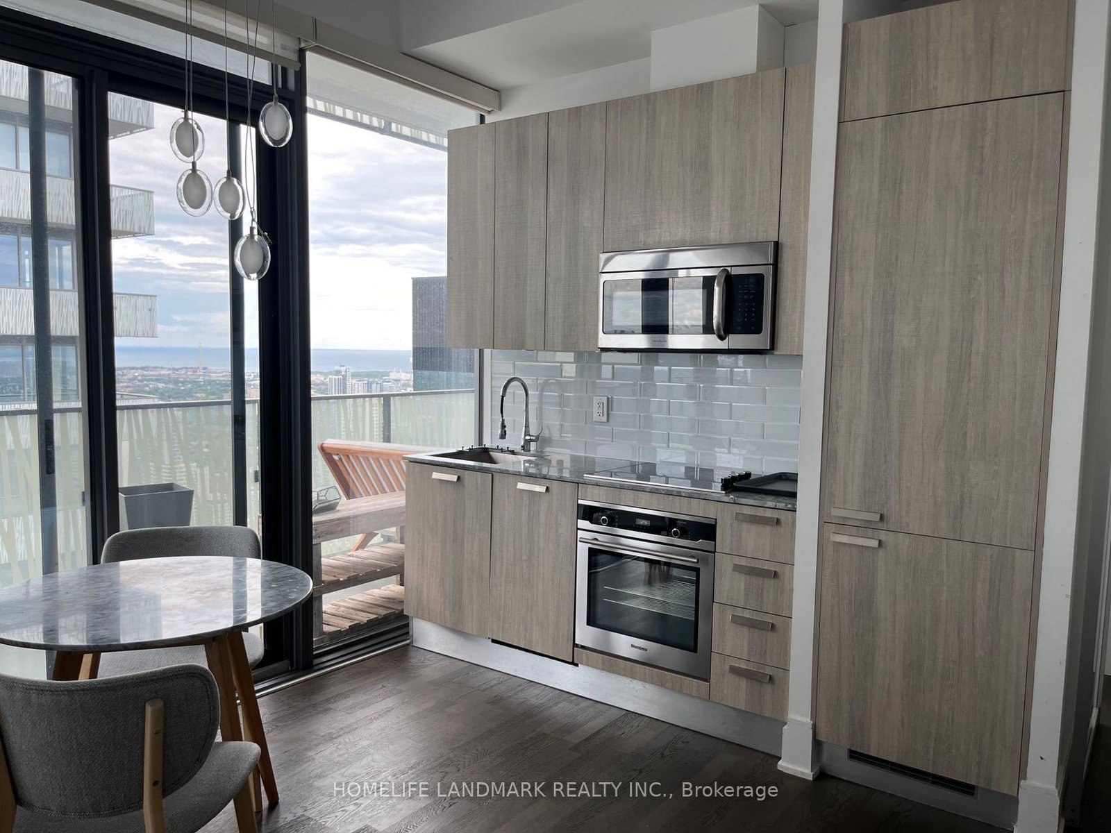 42-charles-street-toronto-toronto-ontario-c13706922
