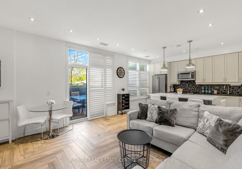 701-sheppard-avenue-w-toronto-toronto-ontario-c13707142