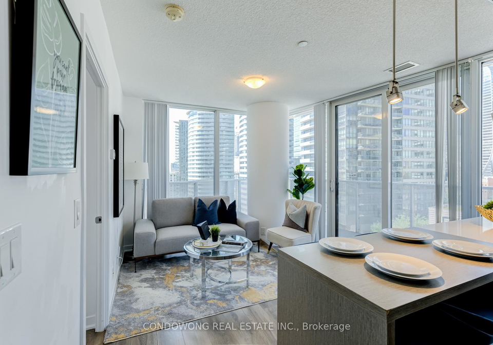 100-harbour-street-toronto-toronto-ontario-c13707164