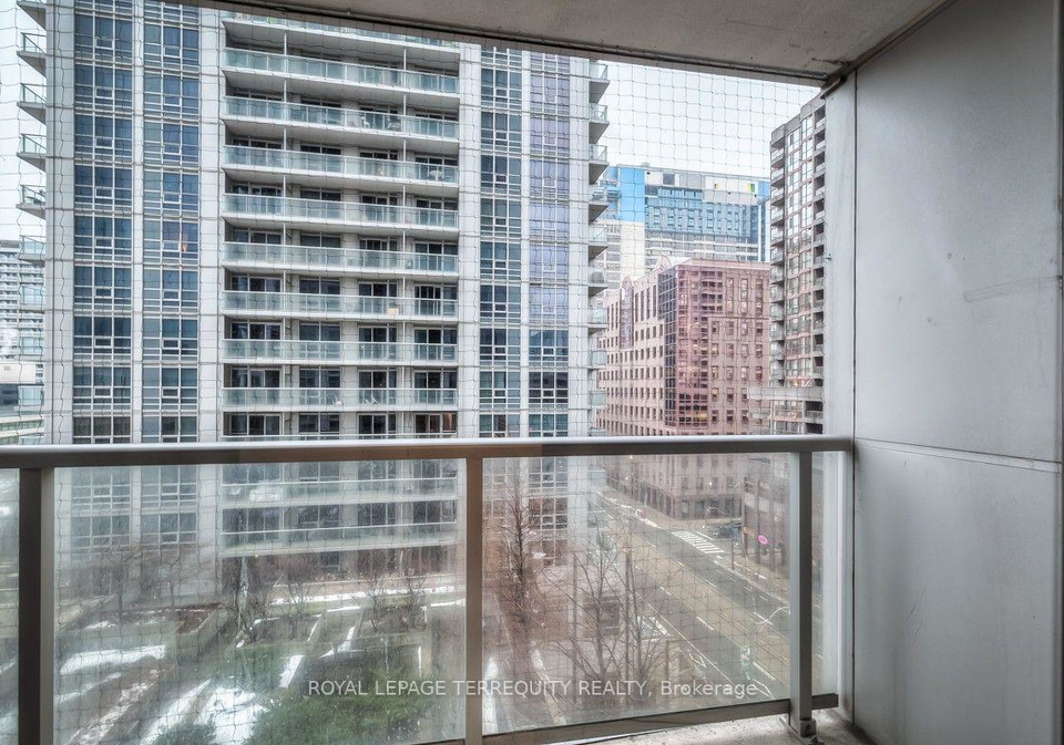 763-bay-street-toronto-toronto-ontario-c13707182
