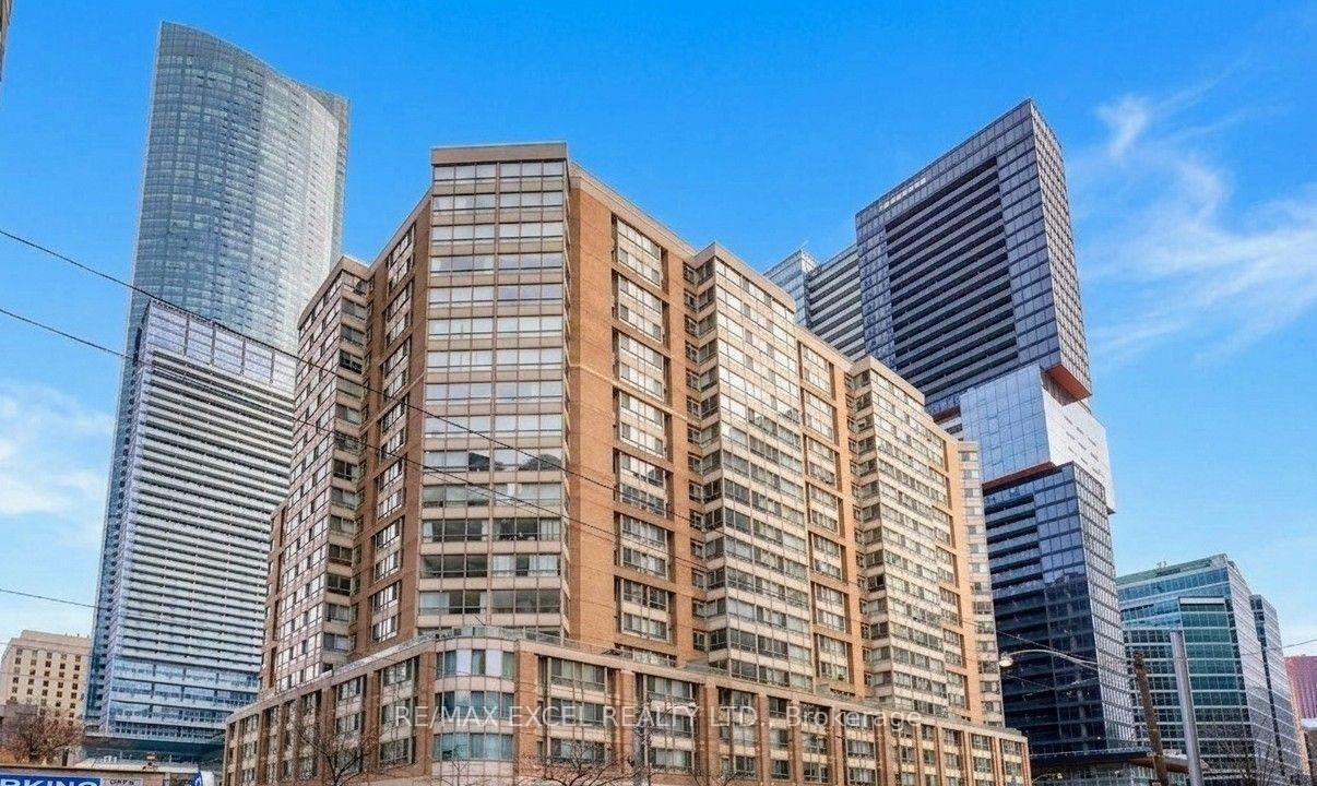 711-bay-street-toronto-toronto-ontario-c13707344