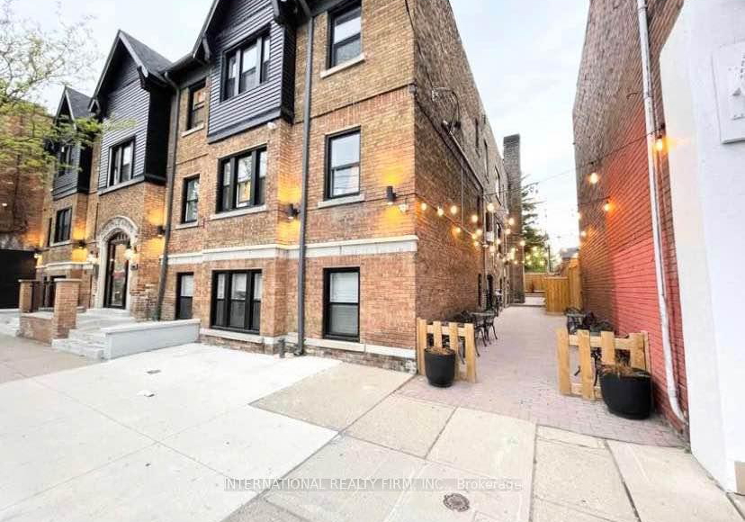 109college-street-toronto-toronto-ontario-c13707352