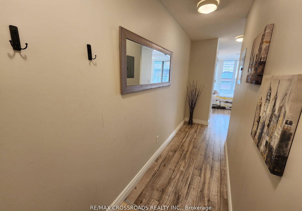 111-elizabeth-street-toronto-toronto-ontario-c13707446