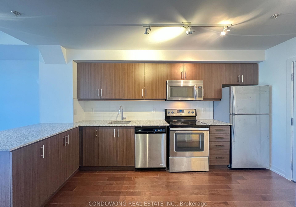 10-willison-square-toronto-toronto-ontario-c13707510