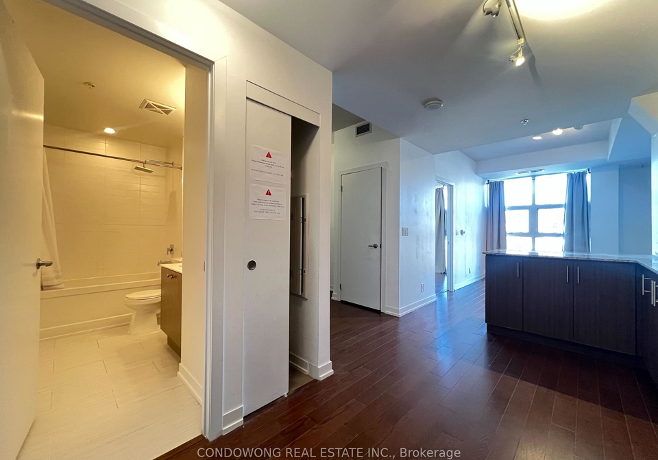 10-willison-square-toronto-toronto-ontario-c13707510