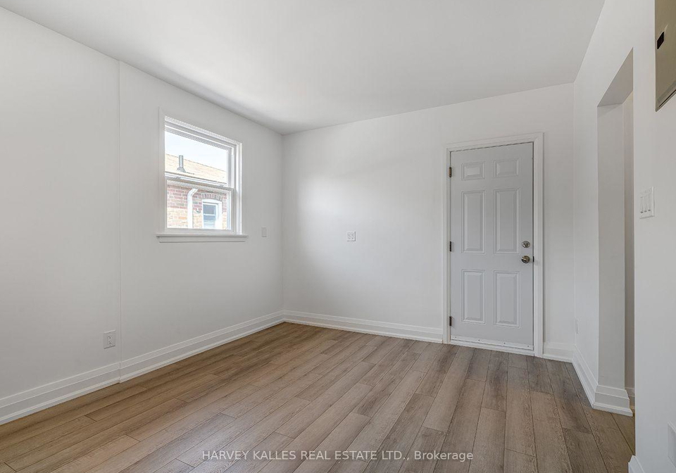 8-markdale-avenue-toronto-toronto-ontario-c13707538