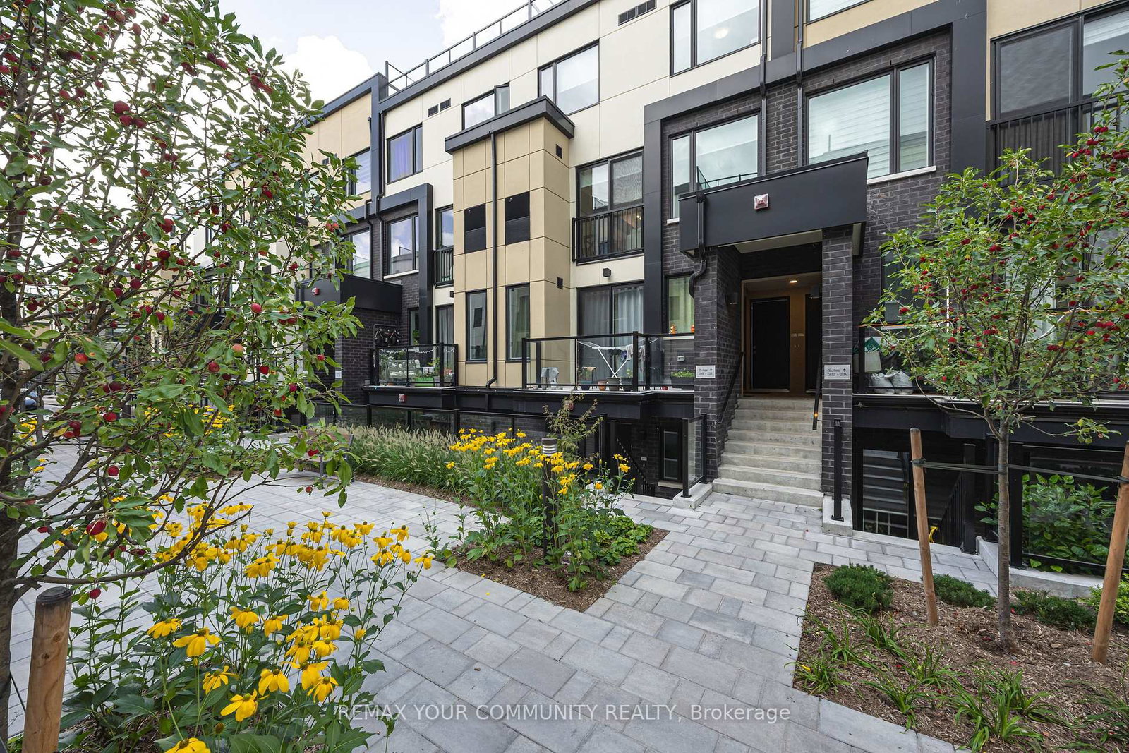 1650-victoria-park-avenue-toronto-north-york-ontario-c13708038