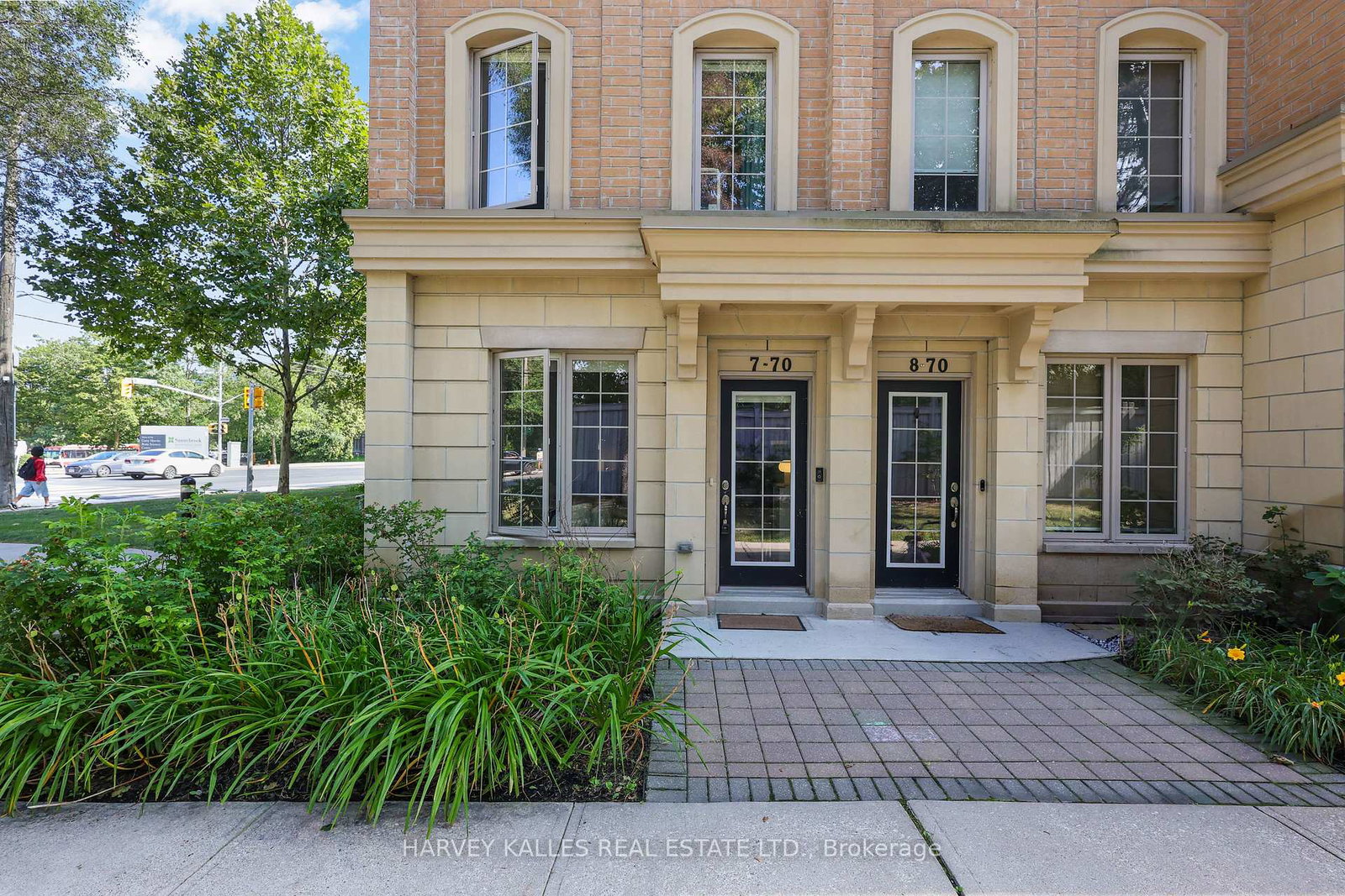 70-hargrave-lane-toronto-north-york-ontario-c13708136