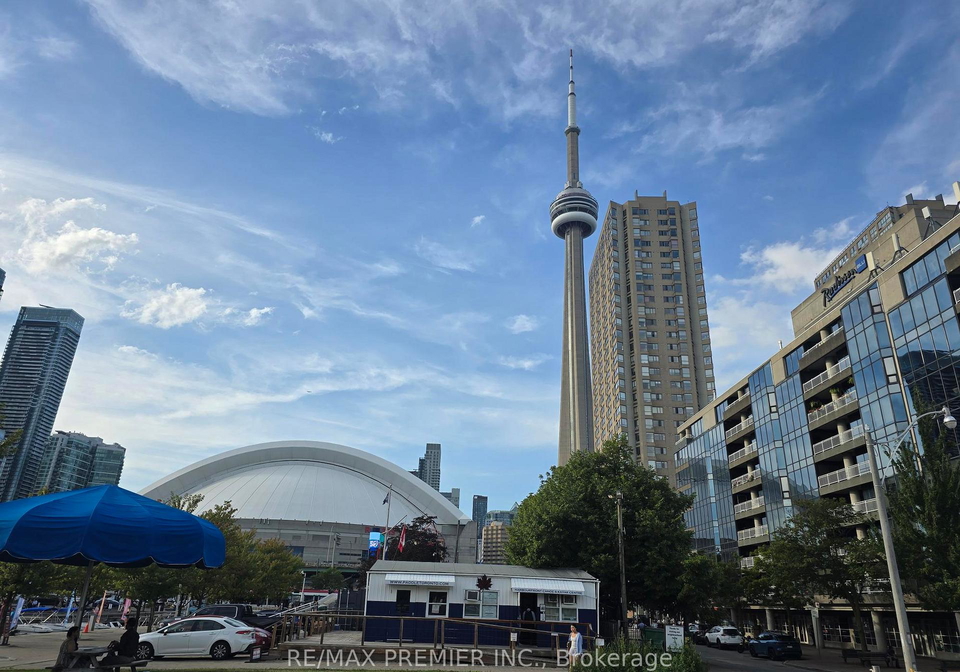 270-queens-quay-w-toronto-toronto-ontario-c13708292