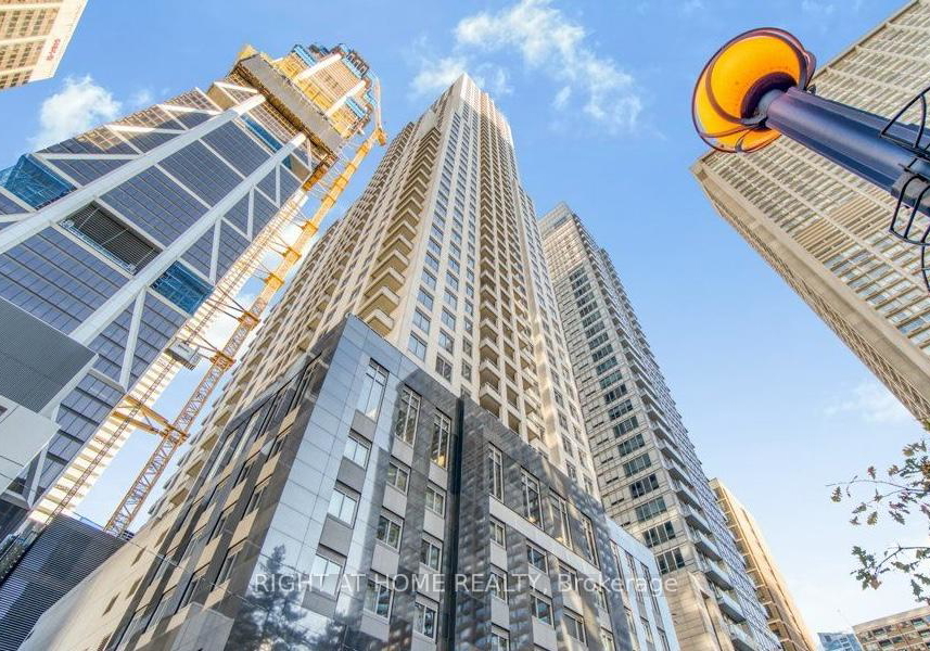 35-balmuto-street-toronto-toronto-ontario-c13708296