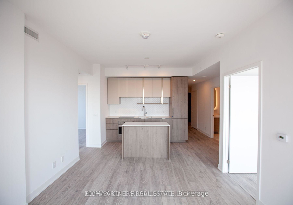 15-holmes-avenue-toronto-north-york-ontario-c13708350