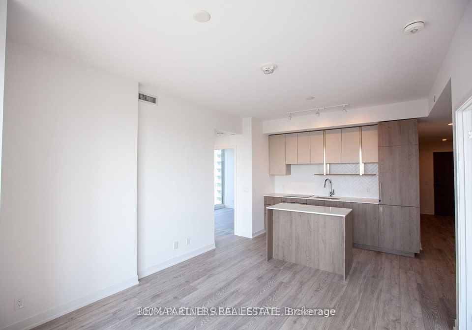 15-holmes-avenue-toronto-north-york-ontario-c13708350