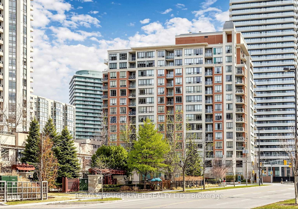 28-byng-avenue-toronto-north-york-ontario-c13708396