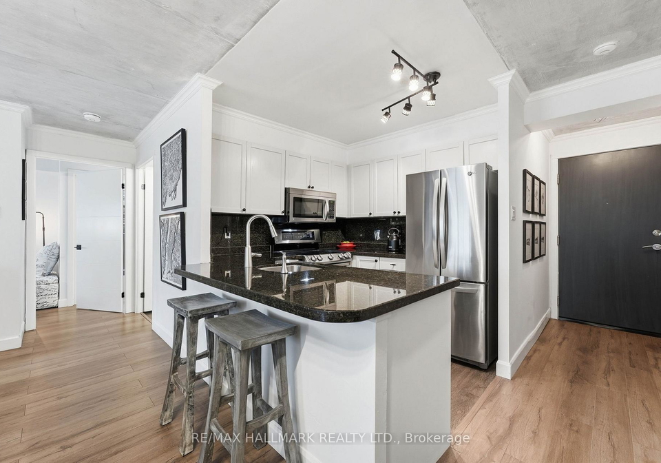 600-queens-quay-w-toronto-toronto-ontario-c13708458