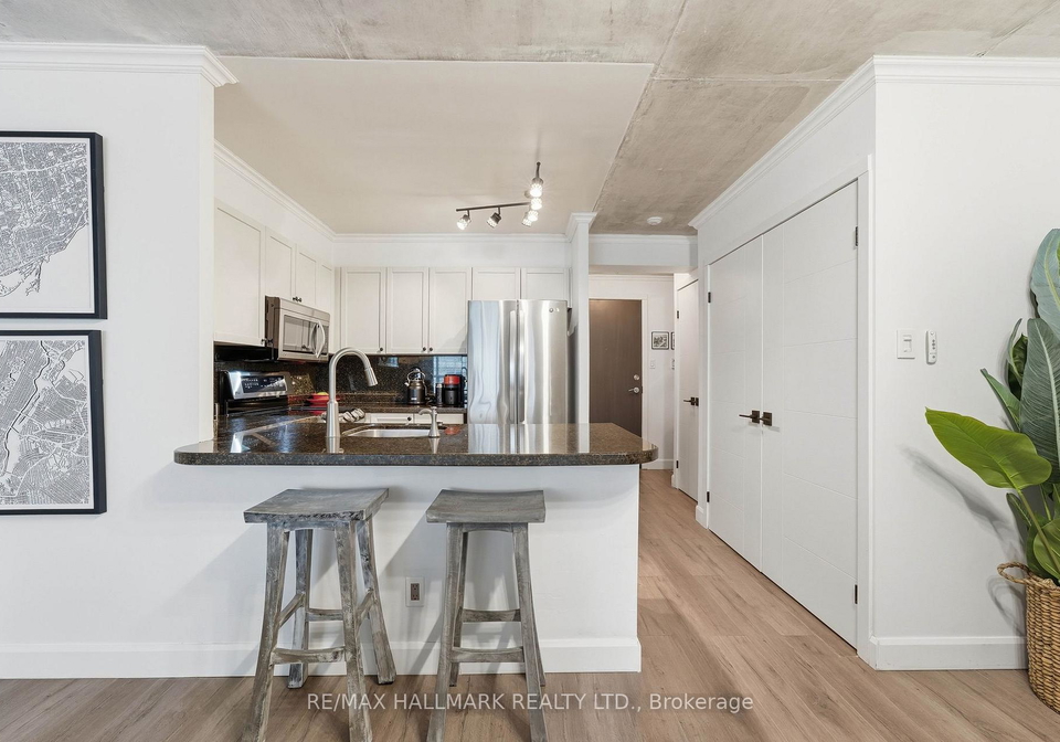 600-queens-quay-w-toronto-toronto-ontario-c13708458