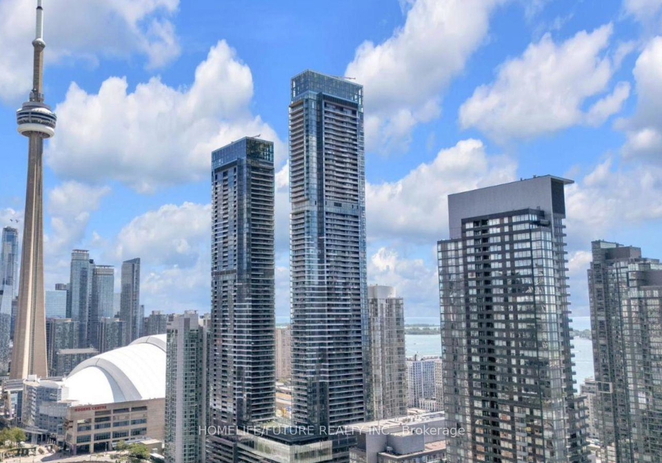 3-concord-cityplace-way-toronto-toronto-ontario-c13708774