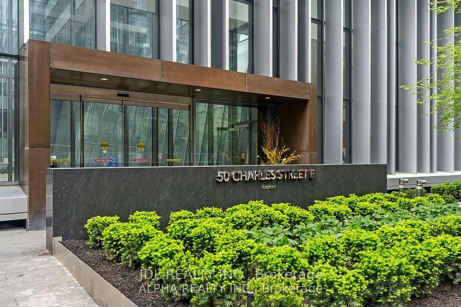 50-charles-st-east-street-toronto-toronto-ontario-c13708794
