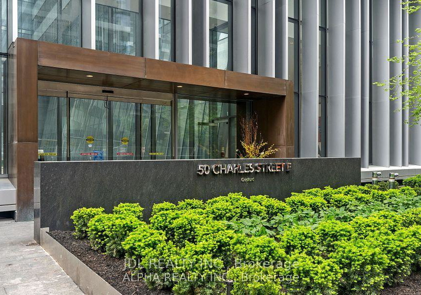 50-charles-st-east-street-toronto-toronto-ontario-c13708794