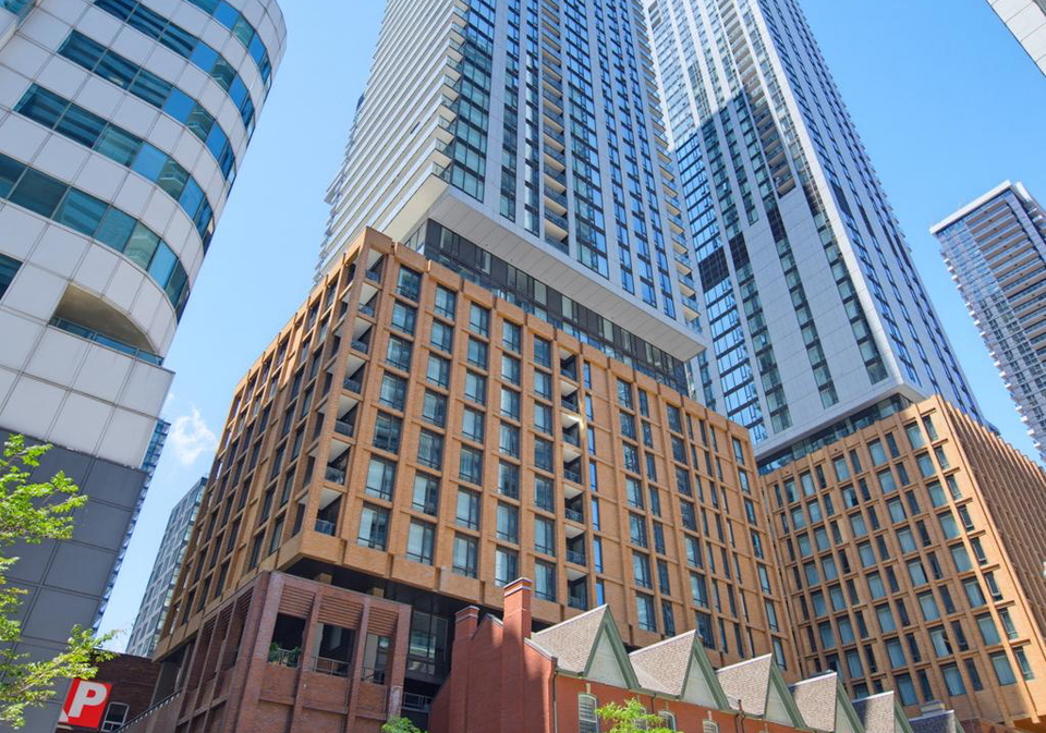 8-widmer-street-toronto-toronto-ontario-c13708814