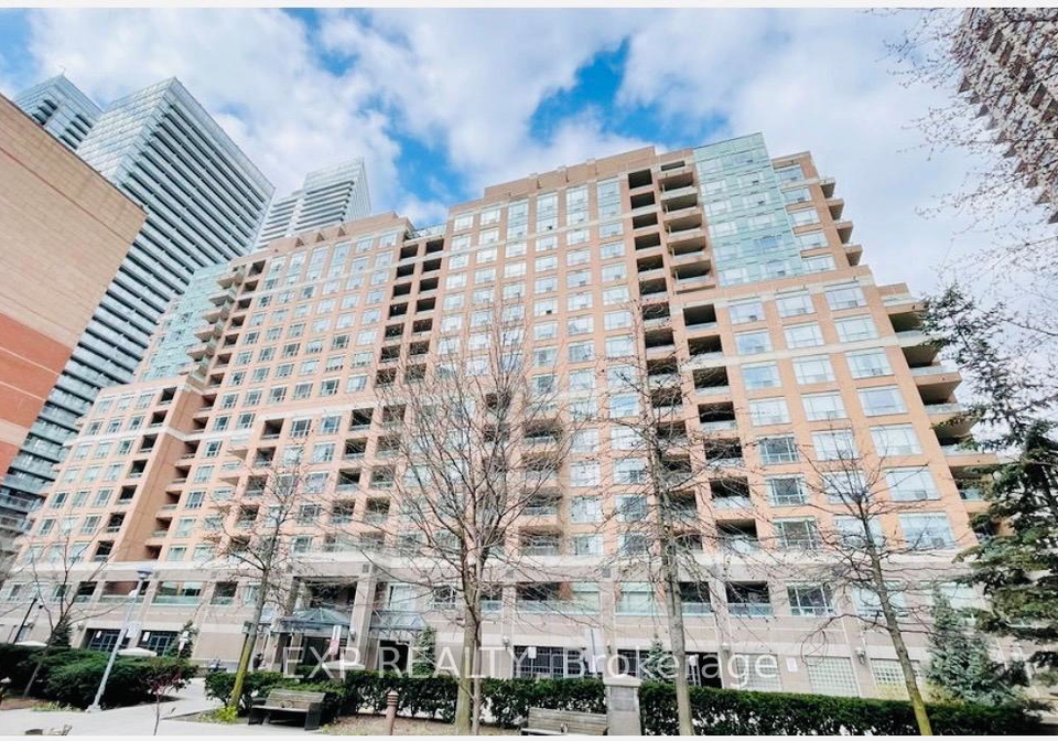889-bay-street-toronto-toronto-ontario-c13708858