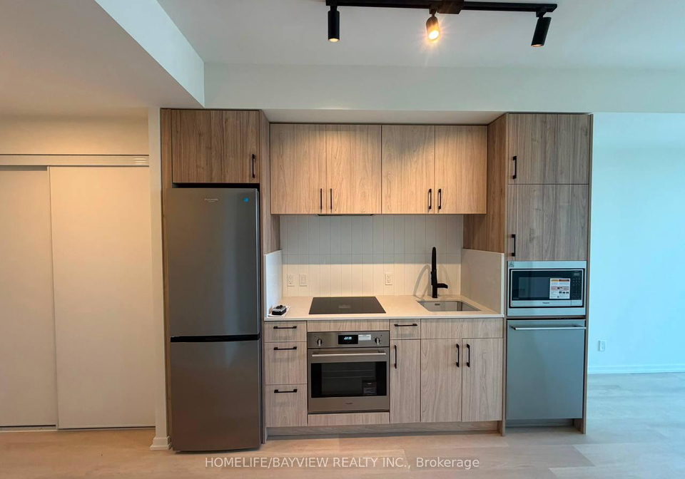 109-erskine-avenue-toronto-toronto-ontario-c13708860