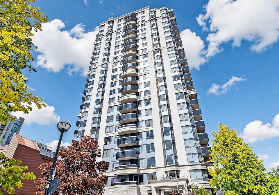 35-finch-avenue-e-toronto-north-york-ontario-c13709596