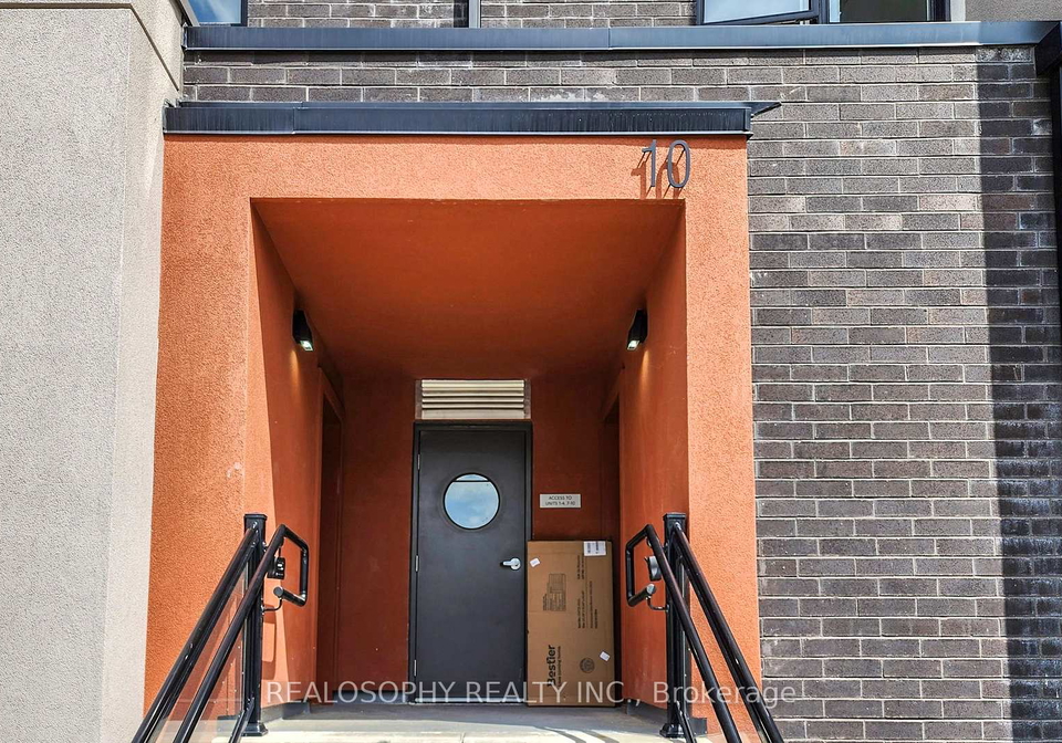 10-marquette-avenue-toronto-toronto-ontario-c13709734