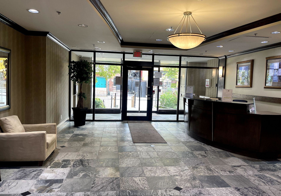 308-palmerston-avenue-toronto-toronto-ontario-c13709822
