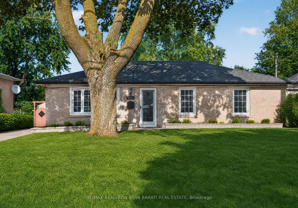 601-conacher-drive-toronto-north-york-ontario-c13710146