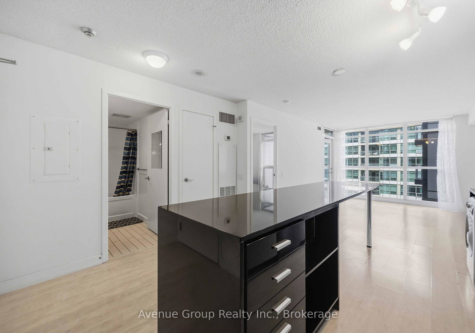 19-singer-court-toronto-north-york-ontario-c13710220