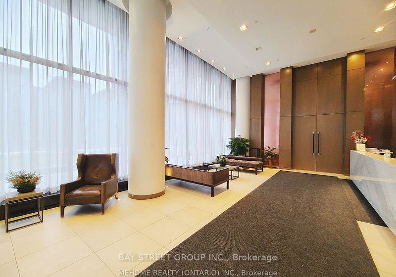 121-mcmahon-drive-toronto-north-york-ontario-c13710548