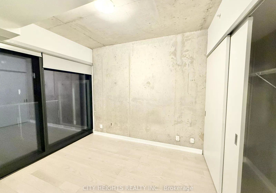 11-charlotte-street-toronto-toronto-ontario-c13710594