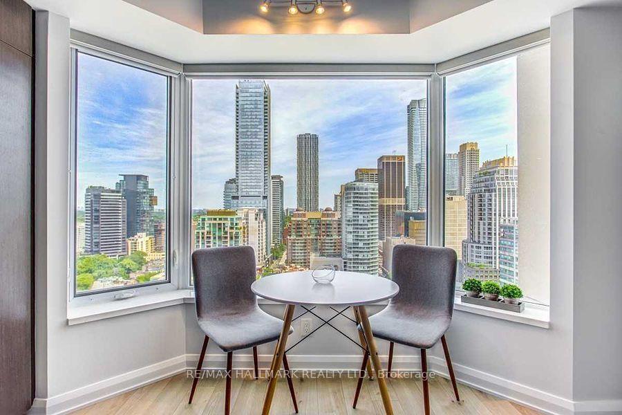 155-yorkville-avenue-toronto-toronto-ontario-c13710638