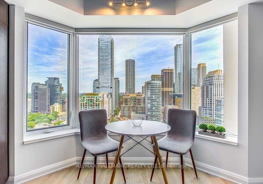 155-yorkville-avenue-toronto-toronto-ontario-c13710638