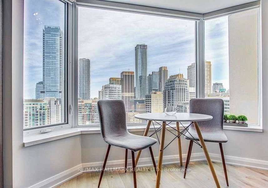 155-yorkville-avenue-toronto-toronto-ontario-c13710638