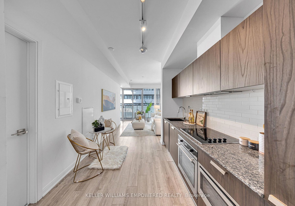 50-charles-street-e-toronto-toronto-ontario-c13710662