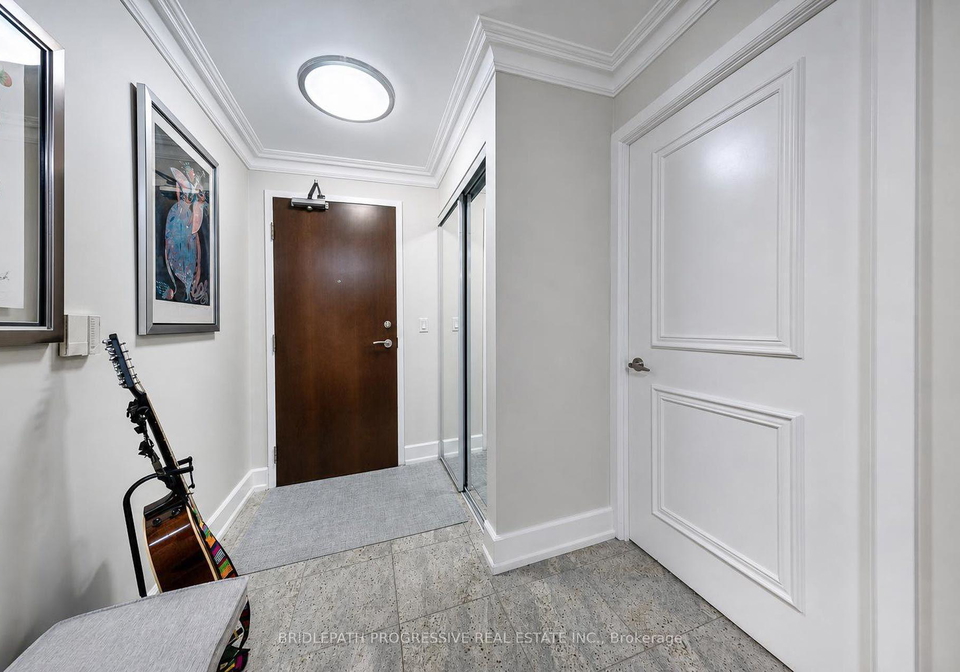 650-sheppard-avenue-e-toronto-north-york-ontario-c13710678