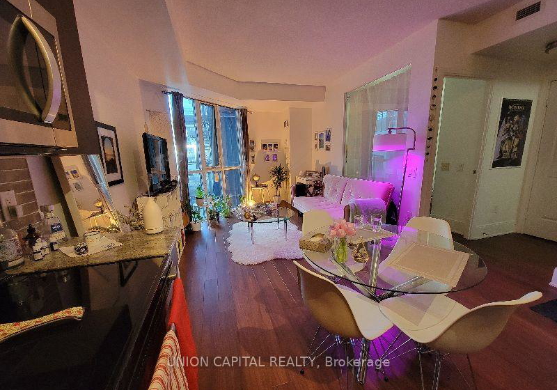 560-front-street-w-toronto-toronto-ontario-c13710934