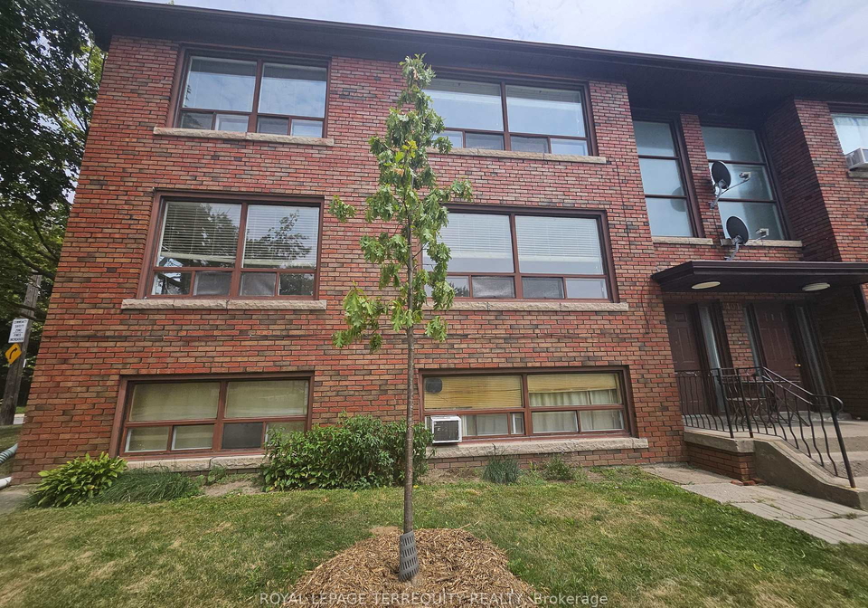 401-winnett-avenue-toronto-toronto-ontario-c13711258