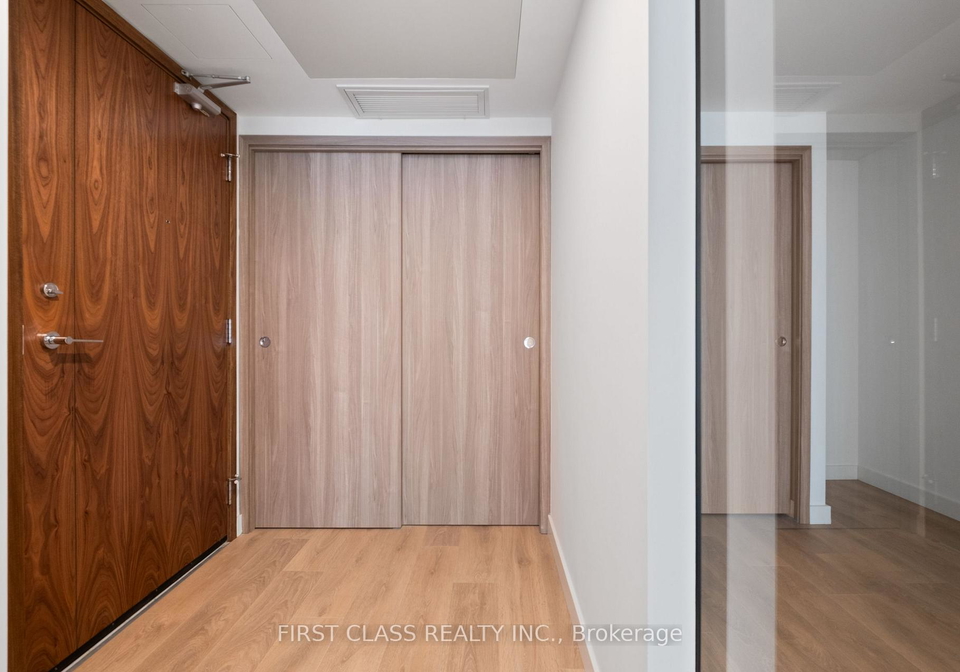 3-concord-cityplace-way-toronto-toronto-ontario-c13711456