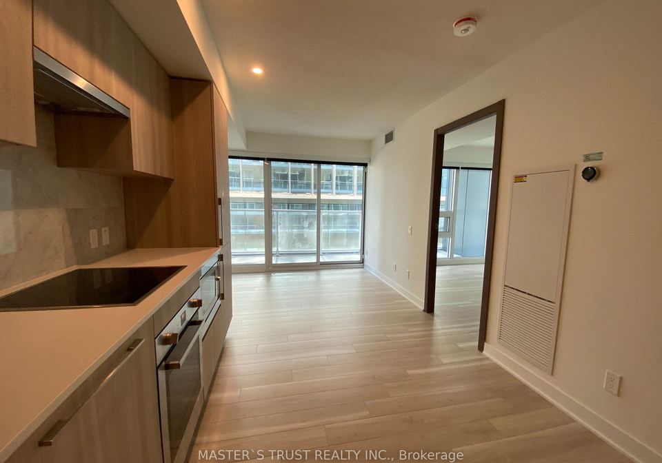 17-bathurst-street-toronto-toronto-ontario-c13711504