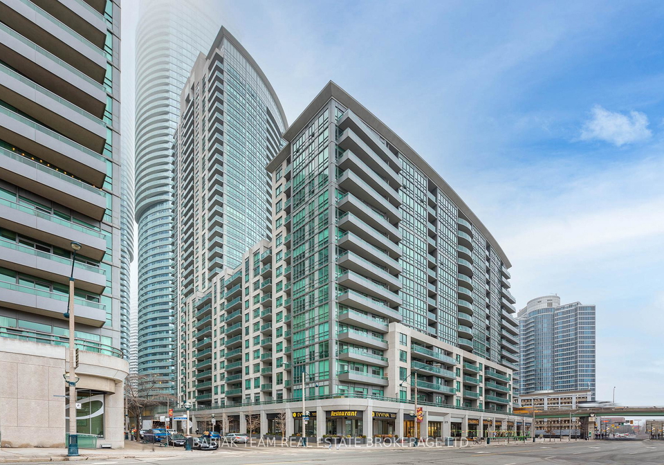 25-lower-simcoe-street-n-toronto-toronto-ontario-c13711848