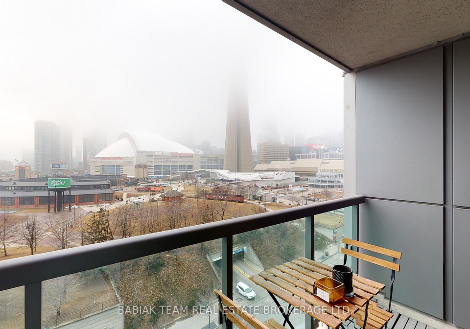25-lower-simcoe-street-n-toronto-toronto-ontario-c13711848