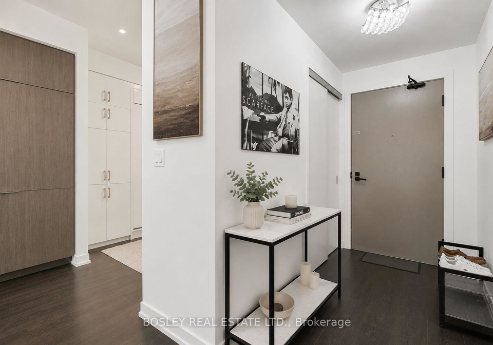 223-st-clair-avenue-toronto-toronto-ontario-c13712066