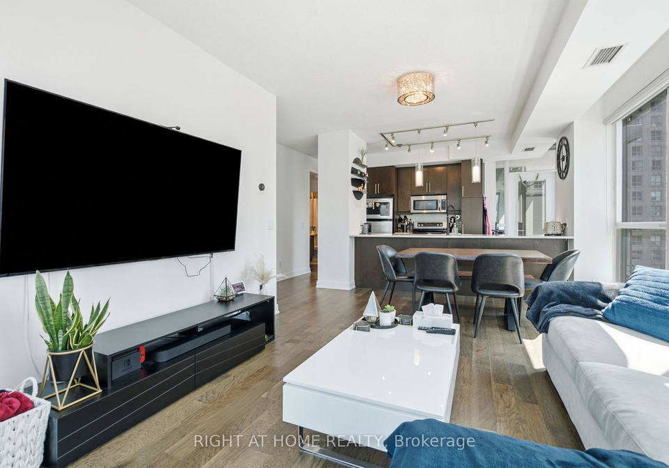 1-scott-street-toronto-toronto-ontario-c13712188